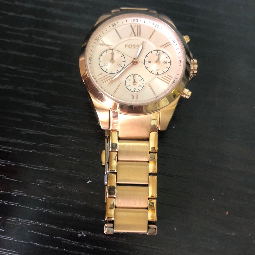 Fossil watch